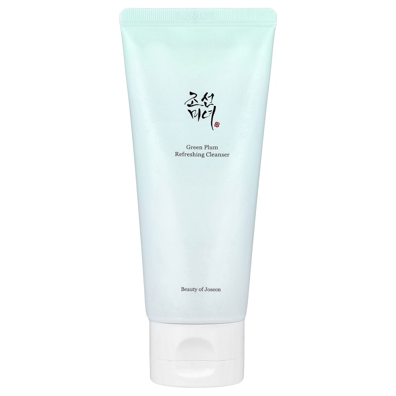 Green Plum Refreshing Cleanser